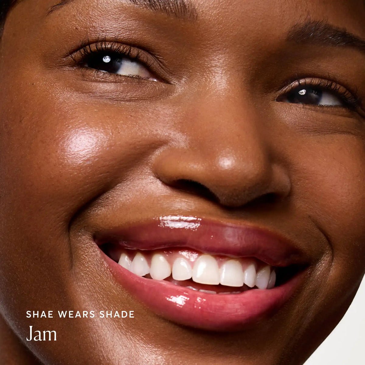 phyto-glow-lip-balm-jam-g4 NATR-60068-Alt-Images-Phyto-Glow-Lip-Balm-Jam-04.webp